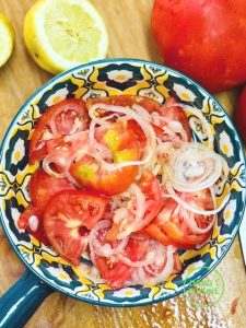 salada de tomate bio tomatensalat bio cebola zwiebel