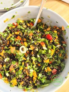 salada de lentilhas beluga com molho de laranja e lima bio beluga-linsensalat mit orangen-limetten-vinaigrette bio
