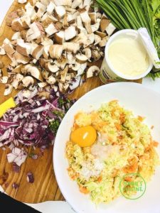 pilzgulasch mit rösti bio
goulash de cogumelos com roesti bio